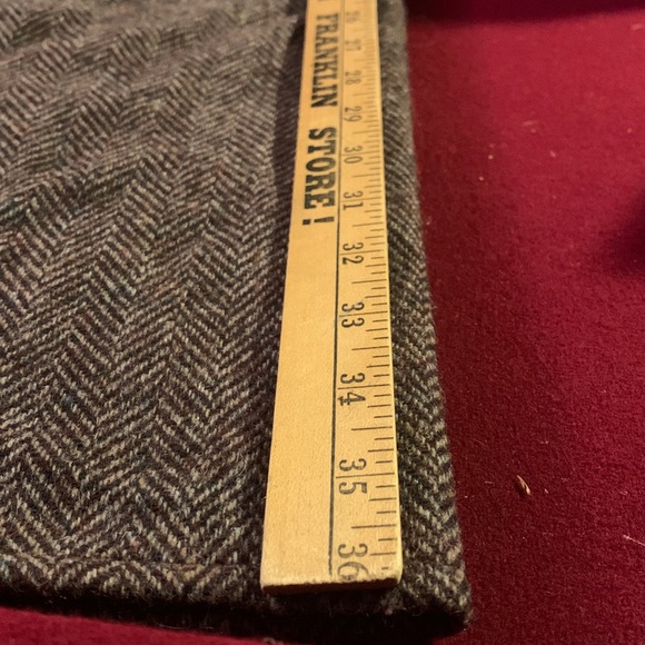 vintage Irish wool Herringbone wrap capelet shawl with Fringe deep brown & grey - Picture 5 of 10